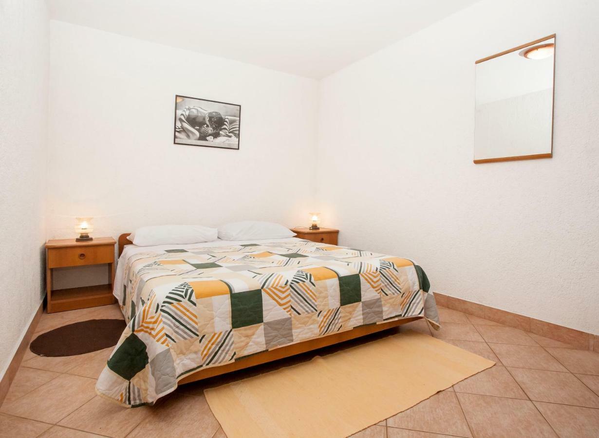 Apartment Regina 罗维尼 外观 照片