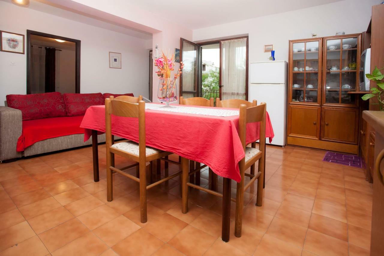 Apartment Regina 罗维尼 外观 照片