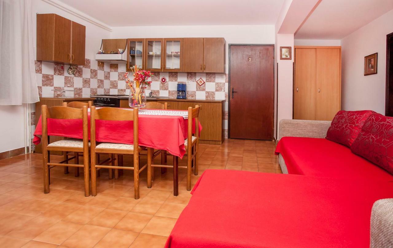Apartment Regina 罗维尼 外观 照片